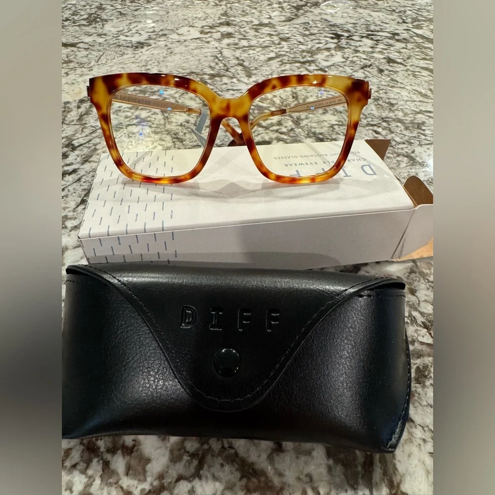 Diff BELLA Blue Light Glasses 👓